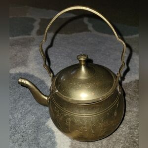 Vintage BRASS Etched TEAPOT with Lid Ornate Design Hand Crafted India EUC